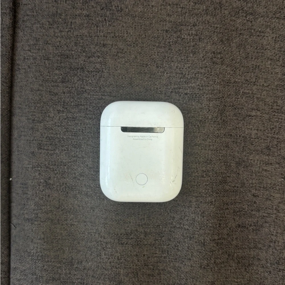 Apple Airpods Gen 1 Charging Case